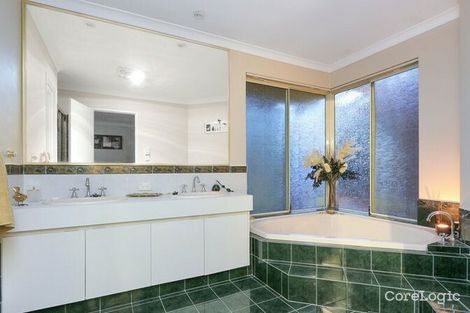 Property photo of 86 Stockmans Close Oakford WA 6121