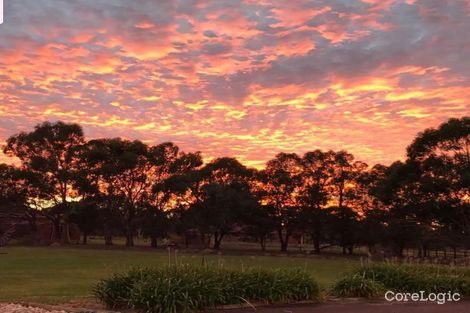 Property photo of 86 Stockmans Close Oakford WA 6121