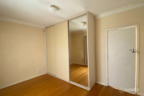 Property photo of 17 McFadzean Avenue Reservoir VIC 3073