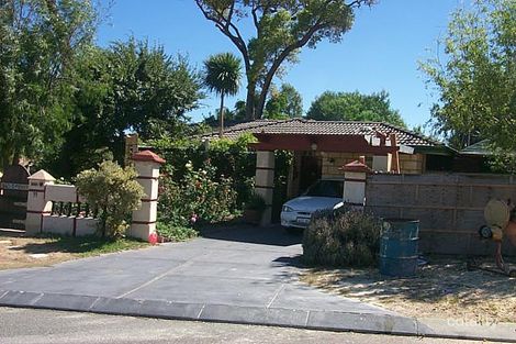 11 Riley Pl, Leda, WA 6170