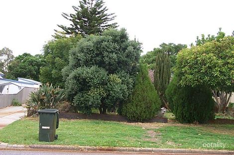 5 Dunford St, Willagee, WA 6156