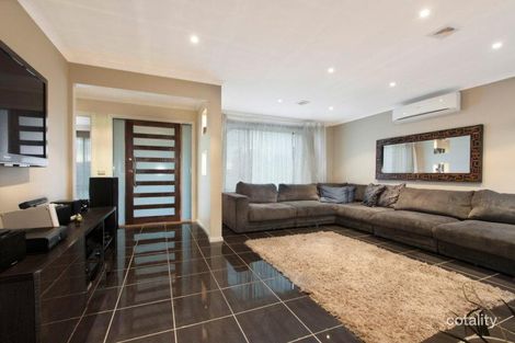 Property photo of 1 Cedar Court Keysborough VIC 3173