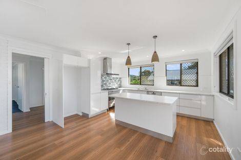 Property photo of 27 Hodgson Street Crescent Head NSW 2440