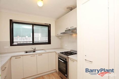 Property photo of 8 Flamingo Court Narre Warren South VIC 3805