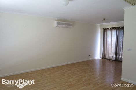 Property photo of 8 Flamingo Court Narre Warren South VIC 3805