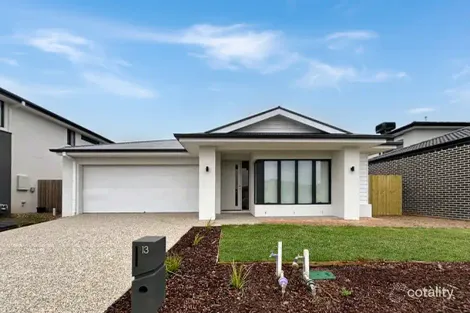 13 Windansea St, Armstrong Creek, VIC 3217