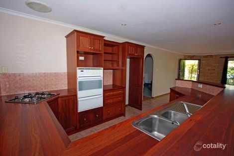 156 Elizabeth St, Urangan, QLD 4655