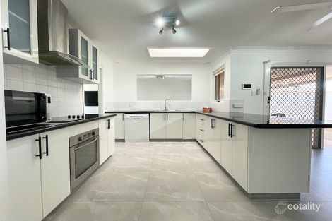 Property photo of 12 Giles Crescent Ruse NSW 2560