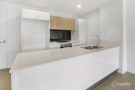 2202/1-7 Waterford Ct, Bundall, QLD 4217