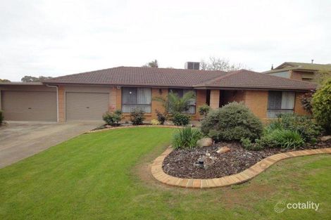 4 Doulton Cres, Modbury Heights, SA 5092