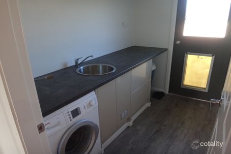 Property photo of 2 Alder Crescent Gateshead NSW 2290