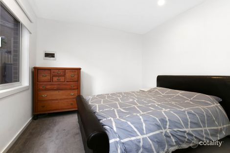 Property photo of 2/8 Carson Street Reservoir VIC 3073