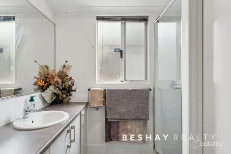 Property photo of 26 Holdsworth Avenue Aveley WA 6069