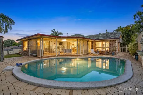 5 Oak Hill Cres, Parkwood, QLD 4214