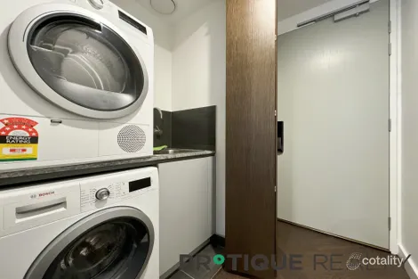 Property photo of 913/23 Batman Street West Melbourne VIC 3003