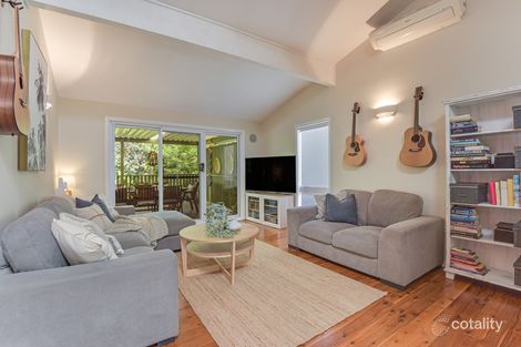 Property photo of 10 Valley View Road Wyoming NSW 2250