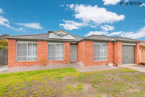 17 Darriwill Cl, Delahey, VIC 3037