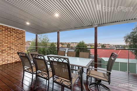 Property photo of 19 Sheldon Drive Berwick VIC 3806