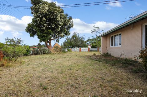 Property photo of 8 Girrawheen Avenue Girrawheen WA 6064