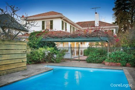 Property photo of 405 Barkers Road Kew VIC 3101