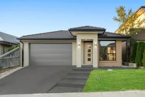 58 Ellaroo Cct, Clyde North, VIC 3978