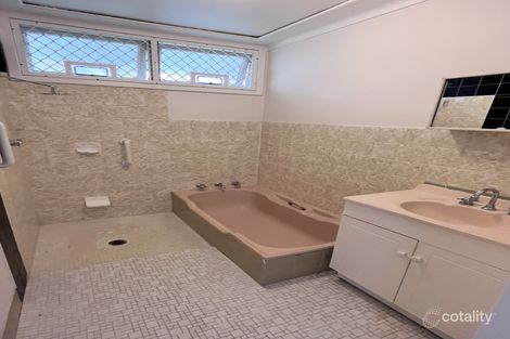 Property photo of 4 Pictor Court Rockingham WA 6168