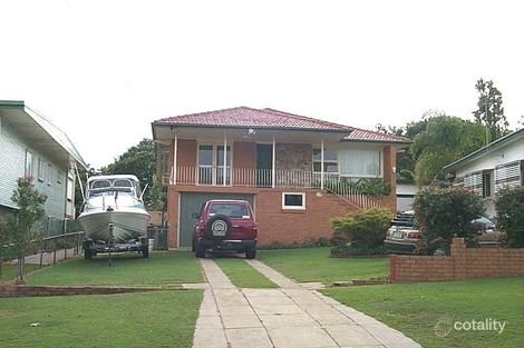 18 Herne Rd, Scarborough, QLD 4020