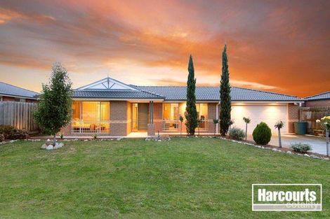 14 Vivi Ct, Skye, VIC 3977