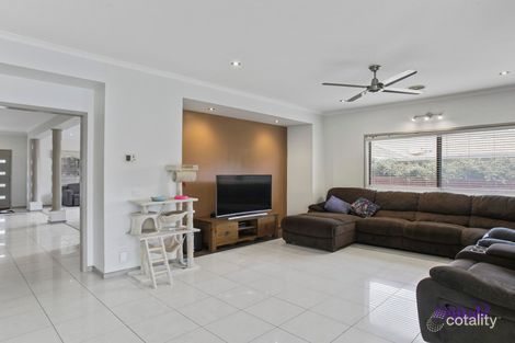 Property photo of 8 Azimuth Close Narre Warren South VIC 3805