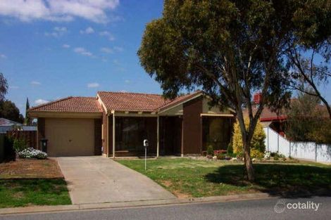 Property photo of 4 Wakeling Crescent Parafield Gardens SA 5107