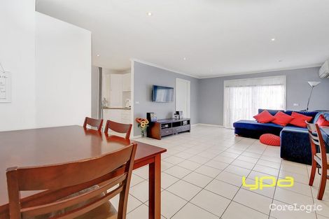 Property photo of 1/31 Rokewood Crescent Meadow Heights VIC 3048