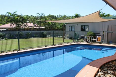 Property photo of 49 Geoffrey Thomas Drive Tannum Sands QLD 4680