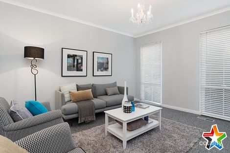 Property photo of 20 Gary Court Croydon VIC 3136
