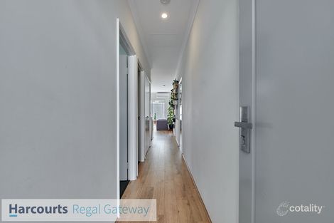 Property photo of 8/61 Delaronde Drive Success WA 6164