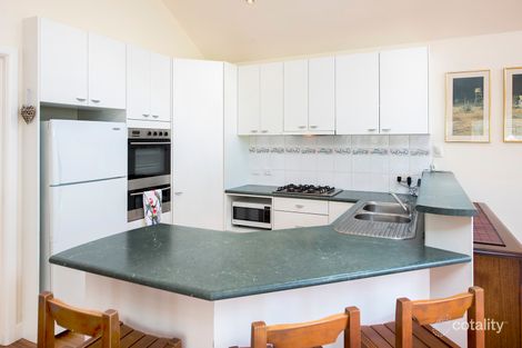 Property photo of 22 Walsham Road Blackburn VIC 3130