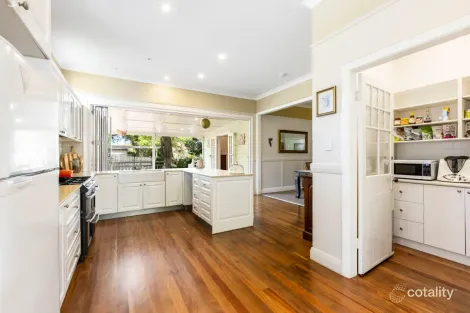 Property photo of 43 Geoffrey Street Mount Lofty QLD 4350