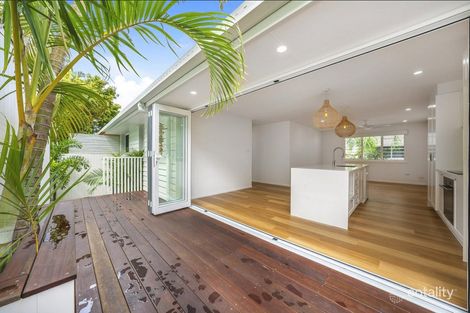 Property photo of 1/25 Evandale Crescent Miami QLD 4220
