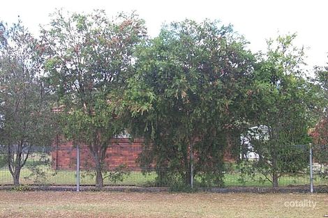 9 Louis St, Granville, QLD 4650