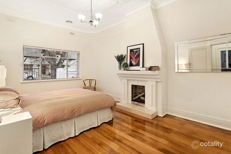 Property photo of 13A Los Angeles Court Ripponlea VIC 3185