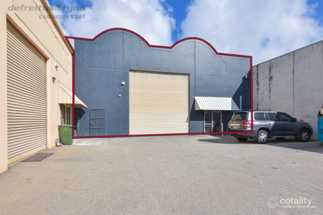 8/11 Kalmia Rd, Bibra Lake, WA 6163