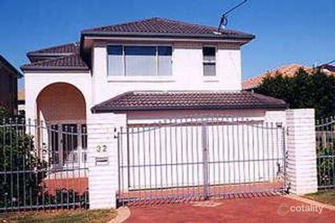 32 Landsborough Ave, Scarborough, QLD 4020