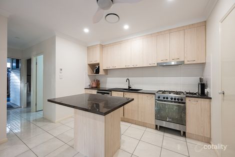 Property photo of 18 Diamantina Crescent Fitzgibbon QLD 4018