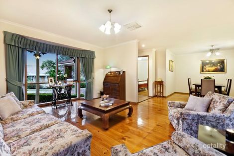 Property photo of 11 Patrick Close Greensborough VIC 3088