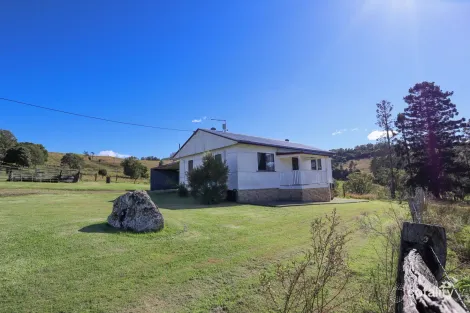 11 Savins Rd, North Lismore, NSW 2480