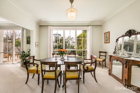 Property photo of 1/19 Wallace Avenue Toorak VIC 3142