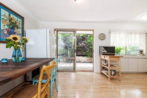 Property photo of 16 Glenrowan Place Willetton WA 6155