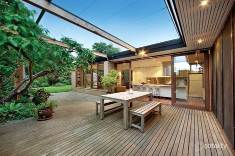 Property photo of 30 Barrington Avenue Kew VIC 3101