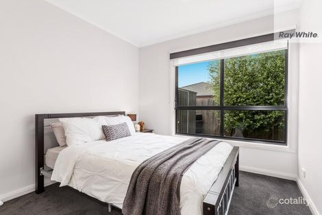 Property photo of 13A Garth Place Epping VIC 3076