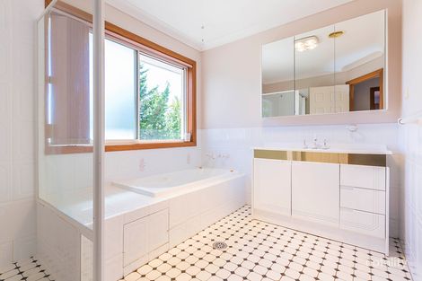 Property photo of 8 Ashcroft Crescent Monash ACT 2904