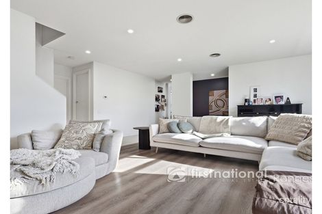 Property photo of 24 Stadium Circuit Mulgrave VIC 3170